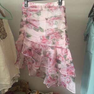 New VENUS Asymmetrical Floral Pink Skirt